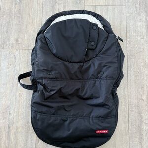 Skip Hop Black Car Seat Muff